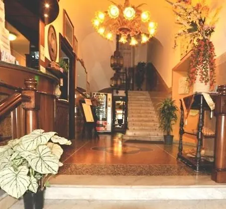 Miramare Hotel 3*