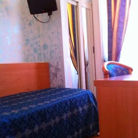 Miramare Hotel 3*
