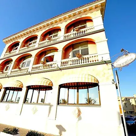 Miramare Hotel