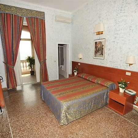 Miramare 3*
